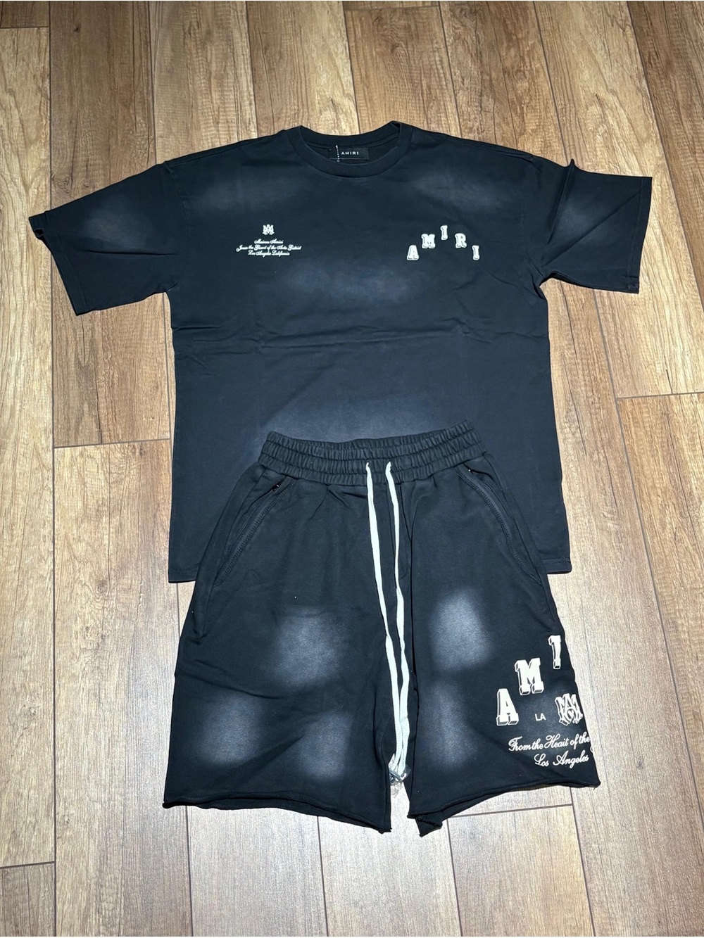 Amiri Mens Black Tee Shirt and Shorts Tracksuit Set Brand New Size Medium